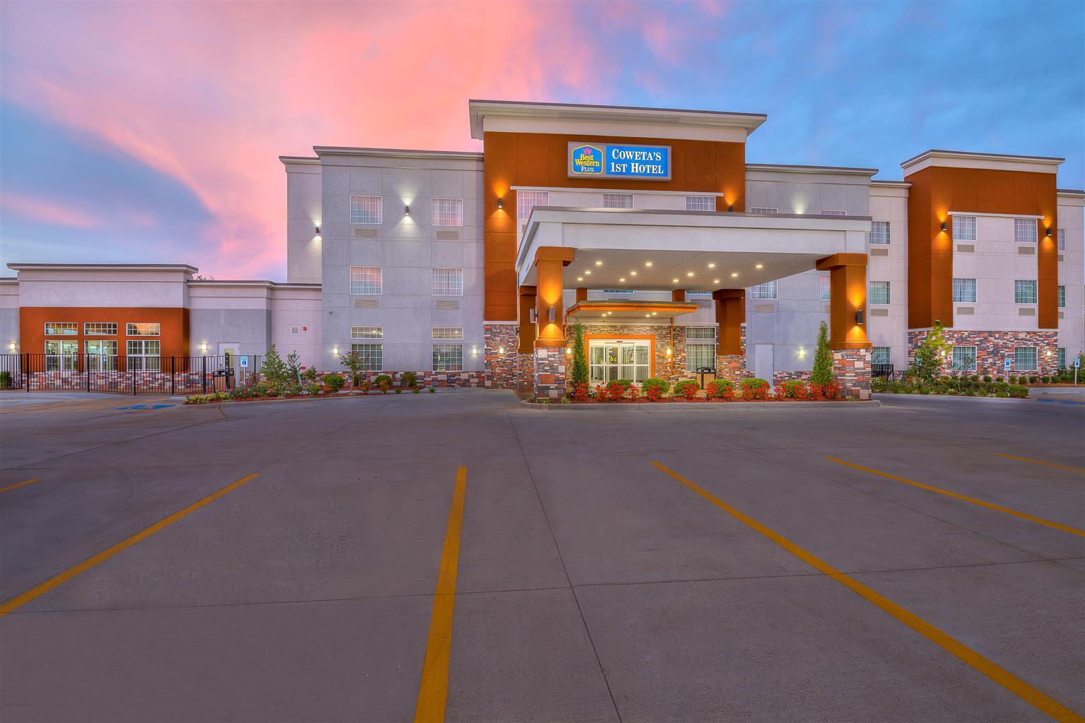 Best Western Plus Coweta's 1st Hotel Exterior foto