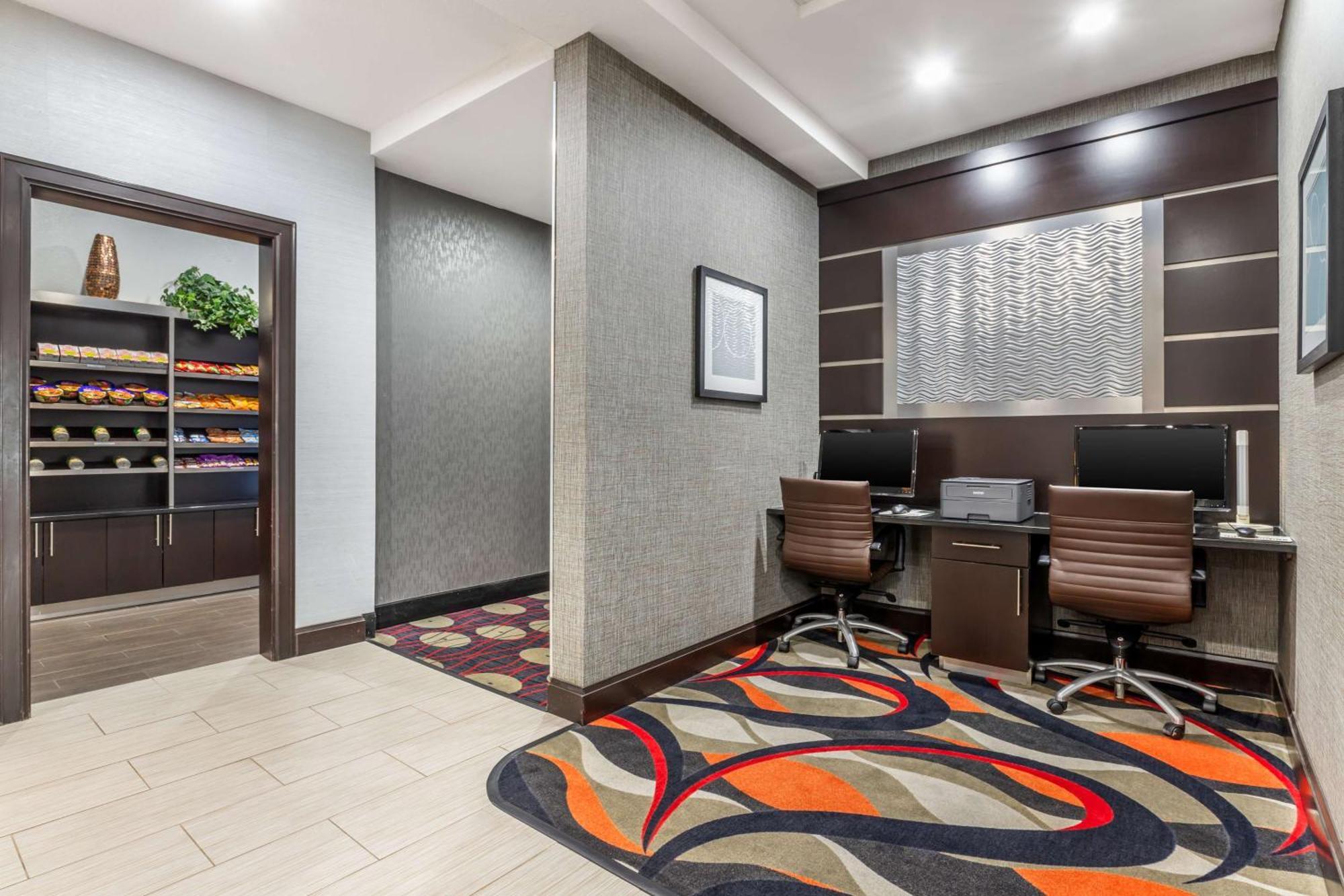 Best Western Plus Coweta's 1st Hotel Exterior foto
